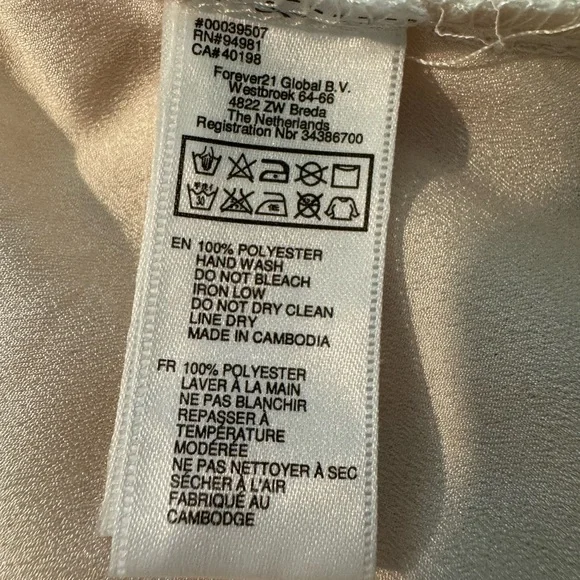 Forever 21 Cream Layered Top - Picture 6 of 6